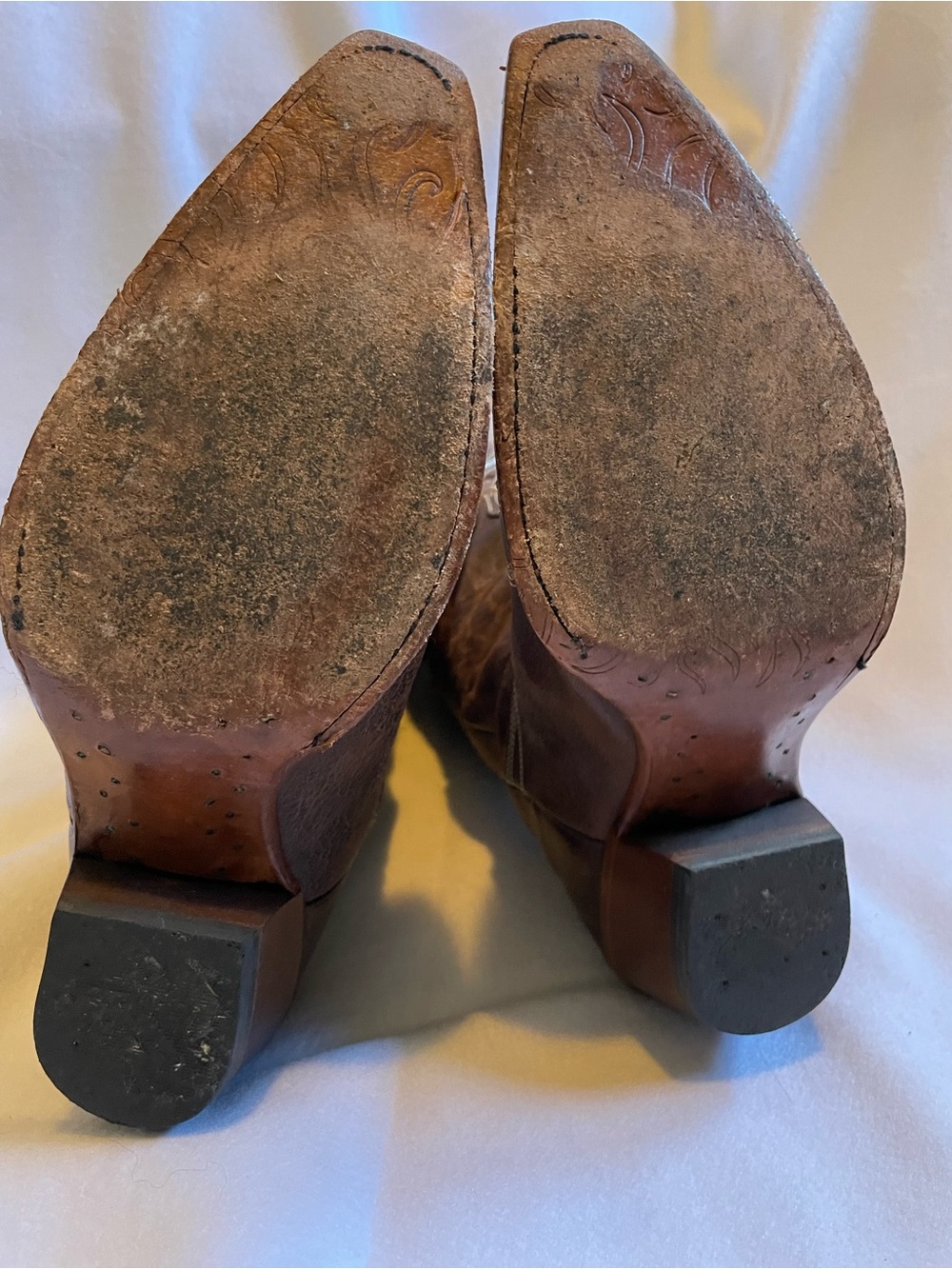 Tony Lama Leather Cowgirl Boots! - Picture 7 of 15